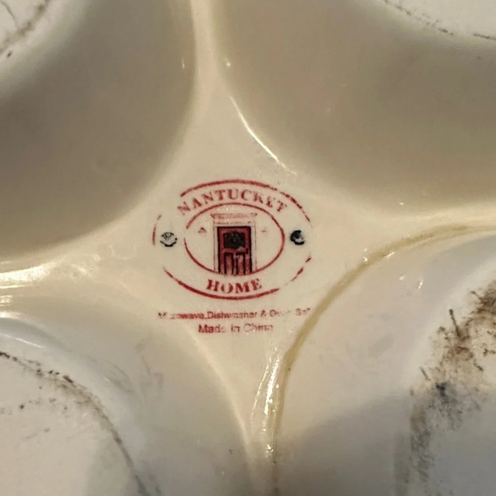 Nantucket Home festive red